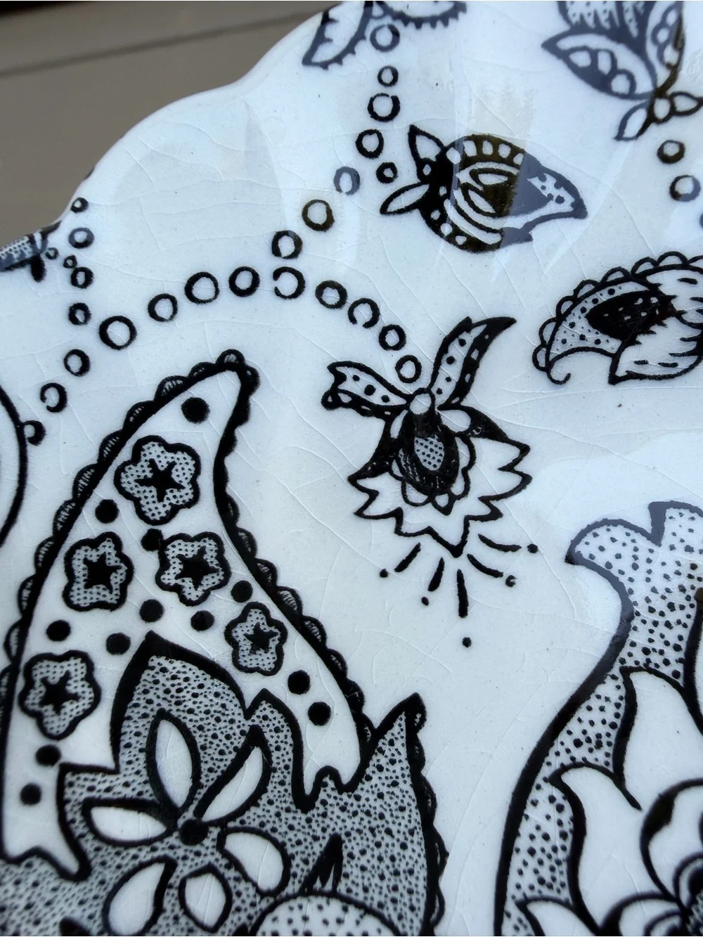2 X Johnson Brothers Paisley Black and White Bread and Butter Plates